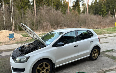 Volkswagen Polo VI (EU Market), 2010 год, 800 000 рублей, 1 фотография