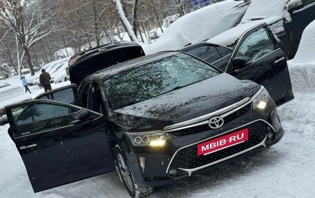 Toyota Camry, 2018 год, 2 255 000 рублей, 2 фотография