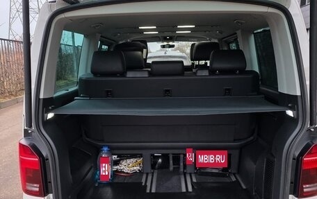 Volkswagen Multivan T6 рестайлинг, 2022 год, 8 000 000 рублей, 10 фотография