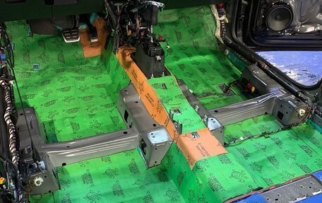 Volkswagen Tiguan II, 2021 год, 4 450 000 рублей, 7 фотография