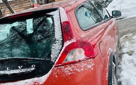 Volvo C30 I рестайлинг, 2010 год, 750 000 рублей, 2 фотография