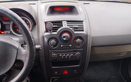 Renault Megane II, 2005 год, 250 000 рублей, 16 фотография