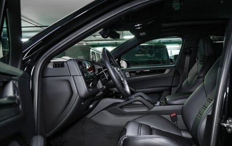 Porsche Cayenne III, 2025 год, 18 000 000 рублей, 12 фотография