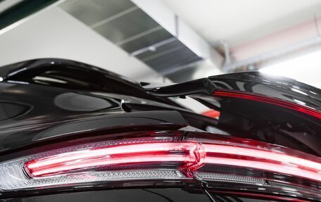 Porsche Cayenne III, 2025 год, 18 000 000 рублей, 32 фотография