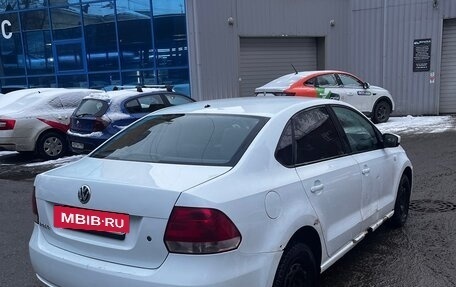 Volkswagen Polo VI (EU Market), 2014 год, 270 000 рублей, 3 фотография