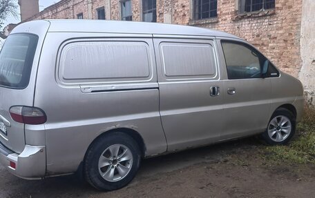 Hyundai Starex I рестайлинг, 2007 год, 500 000 рублей, 7 фотография