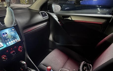 Volkswagen Golf VI, 2011 год, 1 200 000 рублей, 9 фотография