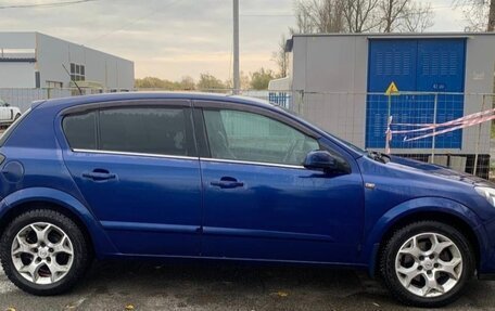 Opel Astra H, 2004 год, 340 000 рублей, 2 фотография