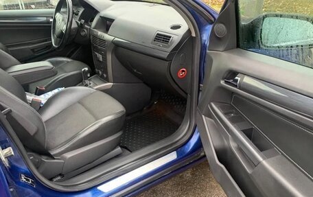 Opel Astra H, 2004 год, 340 000 рублей, 9 фотография