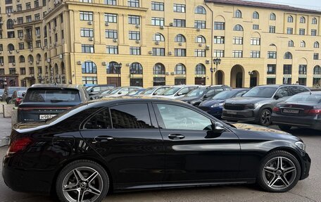 Mercedes-Benz C-Класс, 2018 год, 3 090 000 рублей, 4 фотография