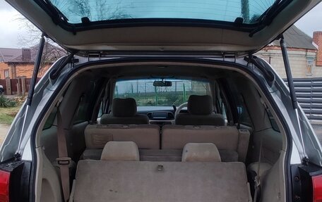 Nissan Liberty, 2002 год, 390 000 рублей, 13 фотография