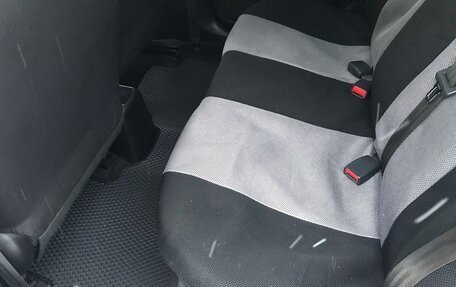 KIA Rio III рестайлинг, 2012 год, 700 000 рублей, 18 фотография