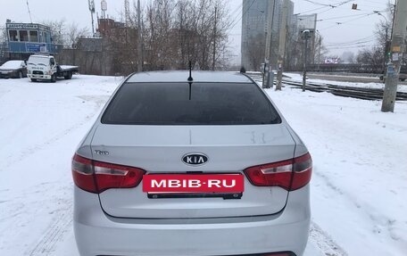 KIA Rio III рестайлинг, 2012 год, 700 000 рублей, 34 фотография