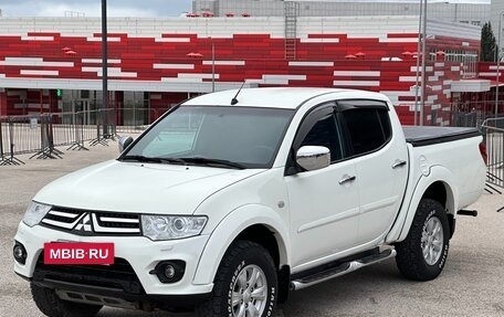 Mitsubishi L200 IV рестайлинг, 2014 год, 1 497 000 рублей, 9 фотография