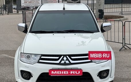 Mitsubishi L200 IV рестайлинг, 2014 год, 1 497 000 рублей, 7 фотография