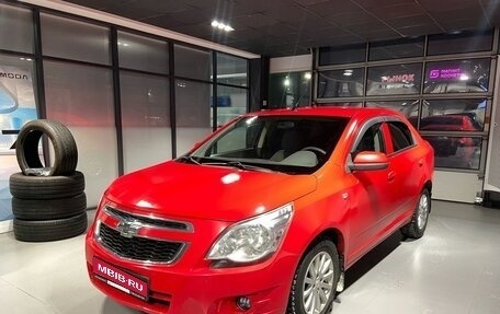 Chevrolet Cobalt II, 2014 год, 550 000 рублей, 1 фотография