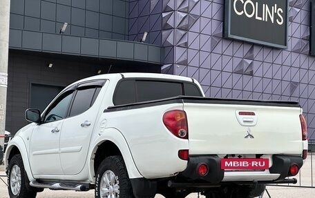 Mitsubishi L200 IV рестайлинг, 2014 год, 1 497 000 рублей, 24 фотография