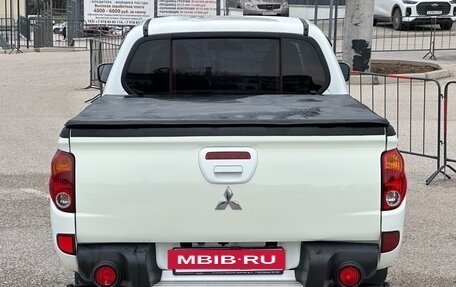 Mitsubishi L200 IV рестайлинг, 2014 год, 1 497 000 рублей, 29 фотография