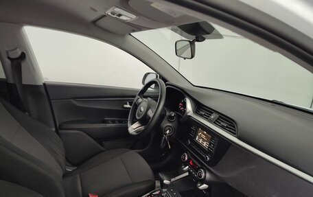 KIA Rio IV, 2021 год, 1 920 000 рублей, 11 фотография