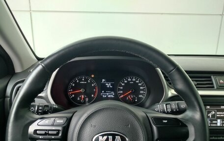 KIA Rio IV, 2021 год, 1 920 000 рублей, 10 фотография