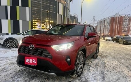 Toyota RAV4, 2021 год, 3 250 000 рублей, 9 фотография