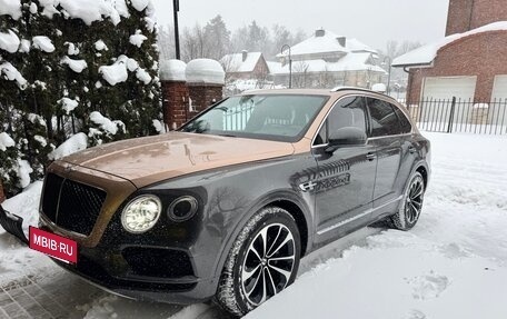 Bentley Bentayga I, 2018 год, 10 500 000 рублей, 5 фотография