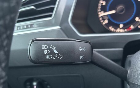 Volkswagen Tiguan II, 2018 год, 3 150 000 рублей, 12 фотография