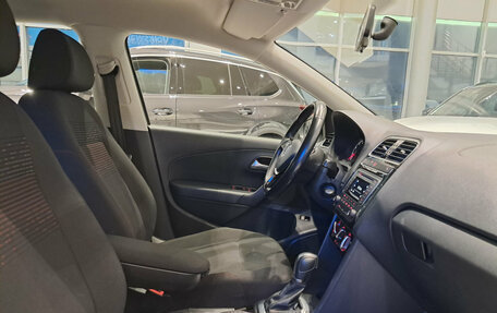 Volkswagen Polo VI (EU Market), 2017 год, 1 282 000 рублей, 15 фотография