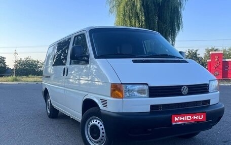 Volkswagen Transporter T4, 2003 год, 1 250 000 рублей, 1 фотография