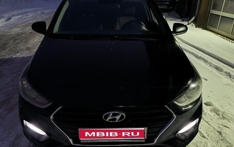 Hyundai Solaris II рестайлинг, 2019 год, 1 100 000 рублей, 1 фотография