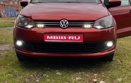Volkswagen Polo VI (EU Market), 2012 год, 600 000 рублей, 1 фотография
