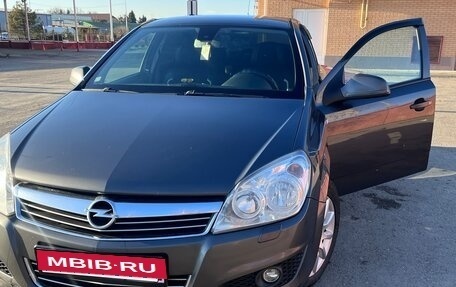 Opel Astra H, 2010 год, 720 000 рублей, 3 фотография