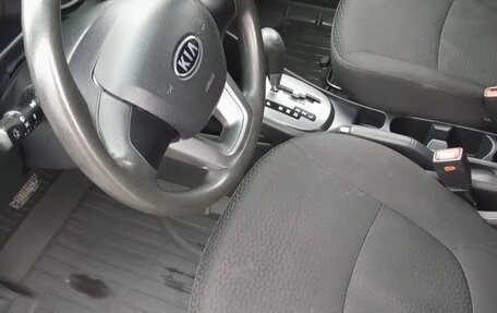 KIA Rio III рестайлинг, 2012 год, 750 000 рублей, 10 фотография