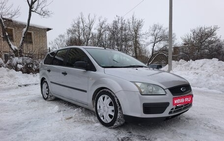 Ford Focus II рестайлинг, 2005 год, 500 000 рублей, 3 фотография