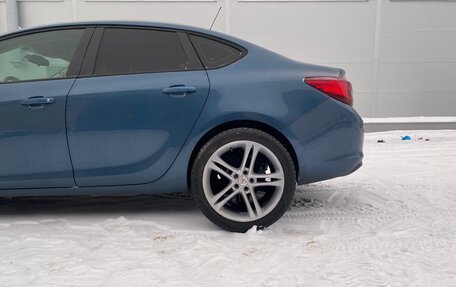 Opel Astra J, 2012 год, 850 000 рублей, 14 фотография