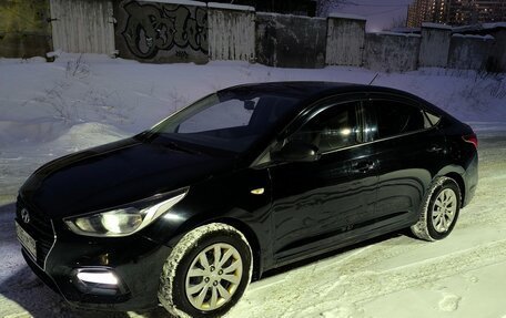 Hyundai Solaris II рестайлинг, 2019 год, 1 100 000 рублей, 3 фотография