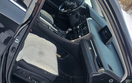 Lexus RX IV рестайлинг, 2016 год, 3 400 000 рублей, 4 фотография