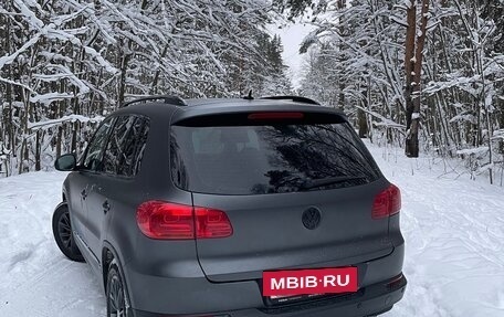 Volkswagen Tiguan I, 2013 год, 1 399 900 рублей, 2 фотография