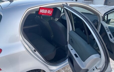 Toyota Vitz, 2006 год, 550 000 рублей, 11 фотография