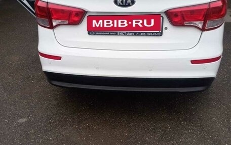 KIA Rio III рестайлинг, 2016 год, 950 000 рублей, 2 фотография