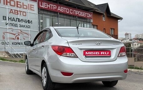 Hyundai Solaris II рестайлинг, 2013 год, 995 000 рублей, 16 фотография