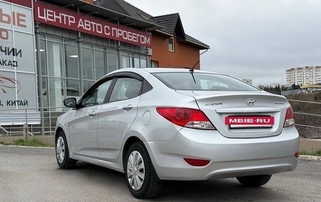 Hyundai Solaris II рестайлинг, 2013 год, 995 000 рублей, 15 фотография