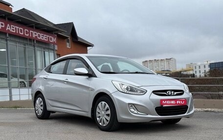 Hyundai Solaris II рестайлинг, 2013 год, 995 000 рублей, 4 фотография