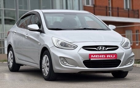 Hyundai Solaris II рестайлинг, 2013 год, 995 000 рублей, 8 фотография