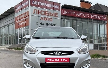 Hyundai Solaris II рестайлинг, 2013 год, 995 000 рублей, 5 фотография