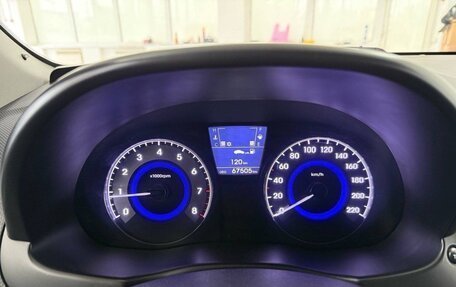 Hyundai Solaris II рестайлинг, 2013 год, 995 000 рублей, 32 фотография