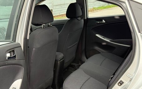 Hyundai Solaris II рестайлинг, 2013 год, 995 000 рублей, 35 фотография