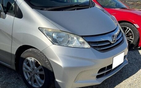 Honda Freed I, 2015 год, 743 000 рублей, 14 фотография