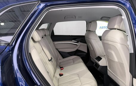 Audi e-tron I, 2022 год, 6 400 000 рублей, 13 фотография