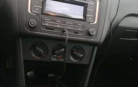 Volkswagen Polo VI (EU Market), 2015 год, 1 000 070 рублей, 20 фотография